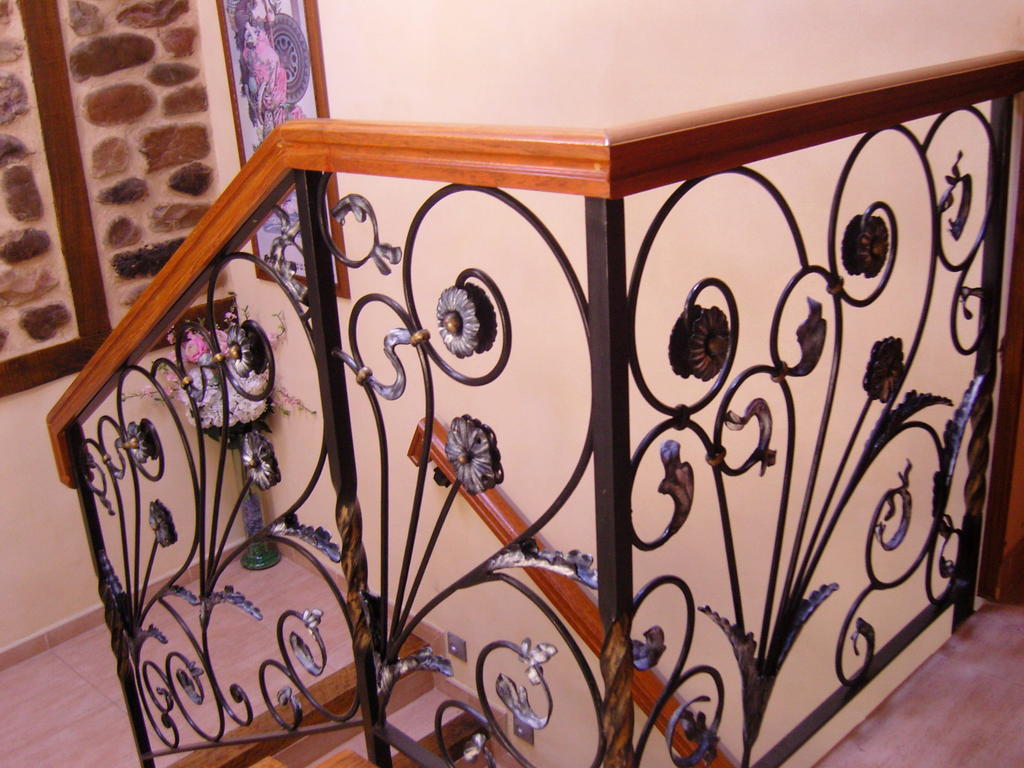Hotel Casa Paulino Corrales De Buelna Esterno foto